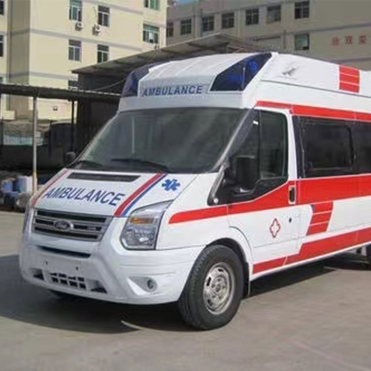 新荣救护车出租收费:安全出行,价格透明