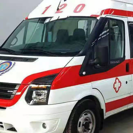 新荣非急救护送病人转院租赁救护车的优缺点对比